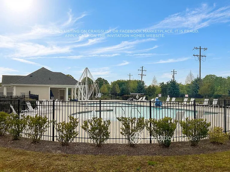 118 Clinton Ct — Photo 19
