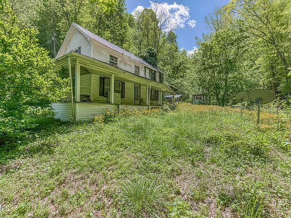 3rd image of 15631 Large Hollow Rd