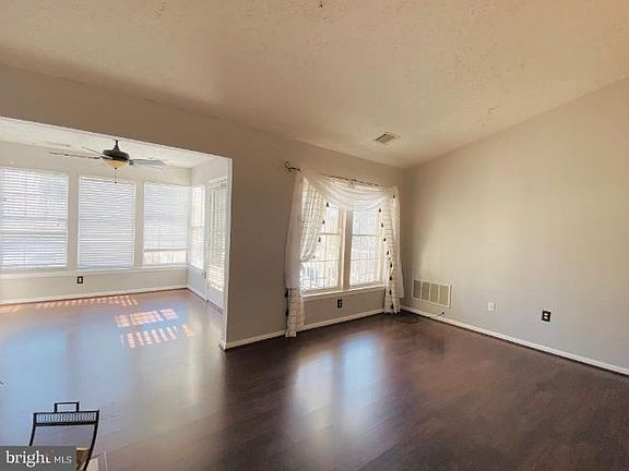 3rd image of 13107 Briarcliff Ter #2-211