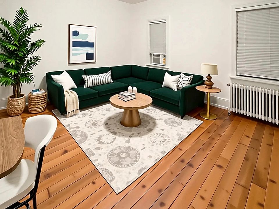 2nd image of 132 Broadway #3