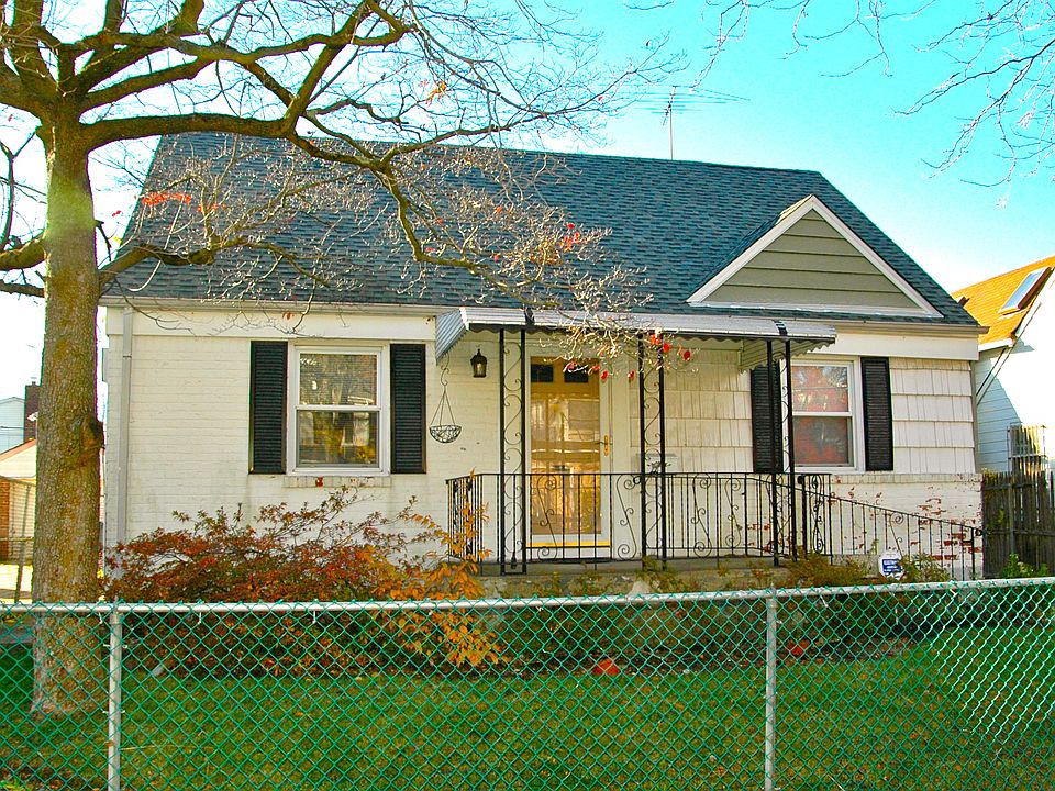 1st image of 81-10 Building 262