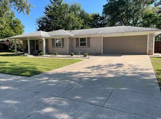 3209 W Twickingham Dr, Muncie, IN 47304