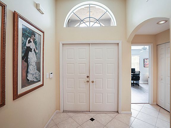4th image of 5610 Swaying Palm Lane