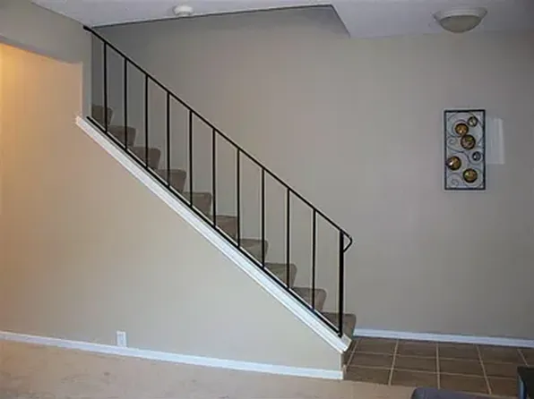 1563 Drake Dr, Davis, CA 95616