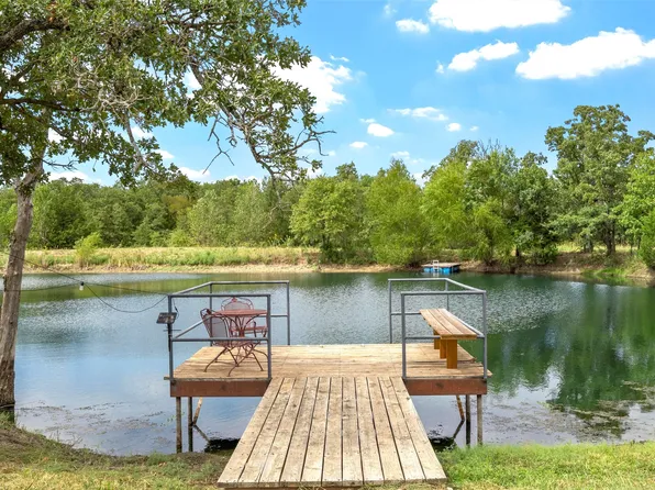58 Ac Cres #102, Mount Calm, TX 76673