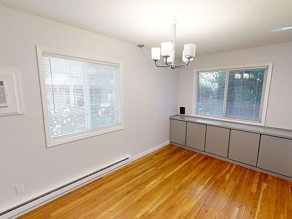 5th image of 2012 NE Clackamas St APT 1