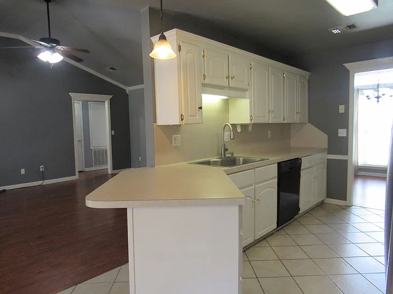 16 Emerald Cir — Photo 14