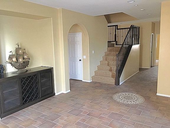 5th image of 6004 Cleghorn Ct