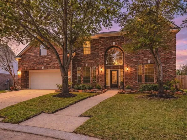 17819 Gables Bend Dr, Tomball, TX 77377