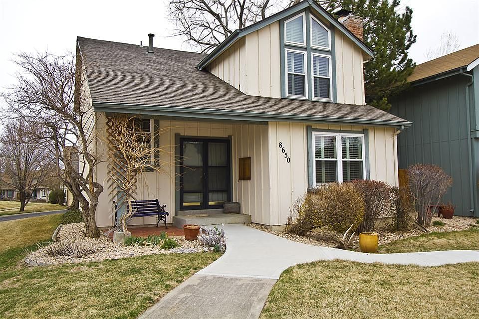 Exterior - Front