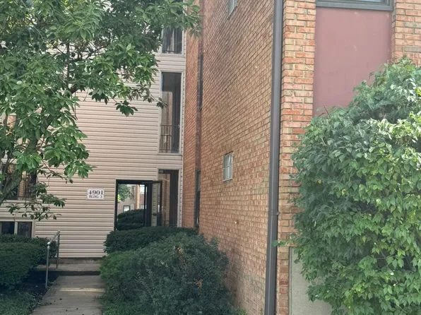 4901 Chalet Dr #303, Cincinnati, OH 45217