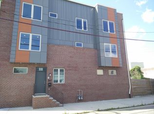 727 S 50th St #B, Philadelphia, PA 19143