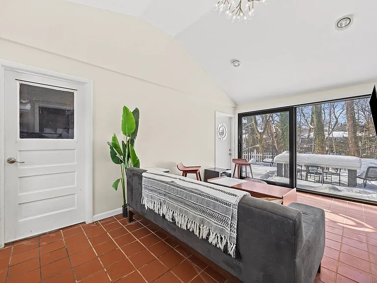 25 Brookwood Rd #HOUSE — Photo 24