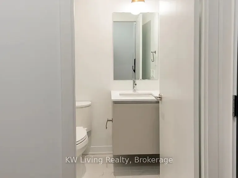 395 Dundas St N #701 — Photo 23