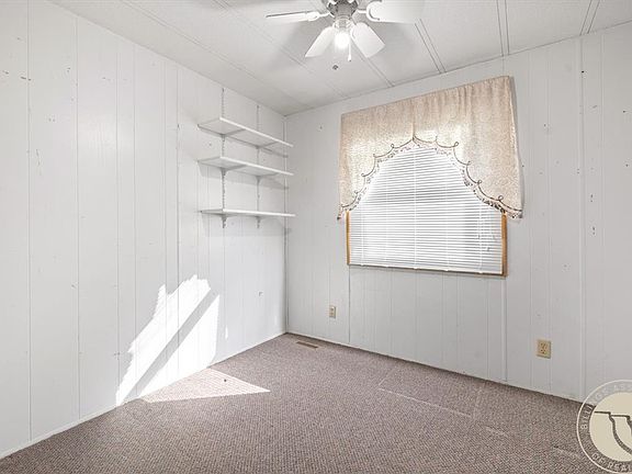 5th image of 1353 Selms Rd