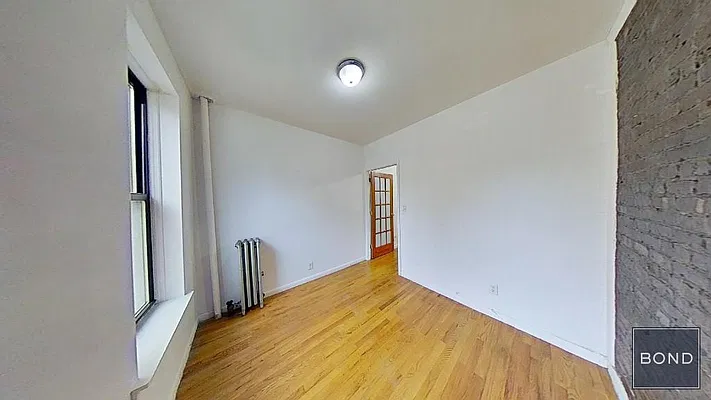 Rented by Bond New York | media 5
