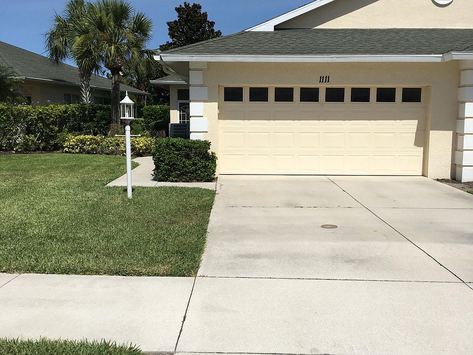 1st image of 1111 Yosemite Dr
