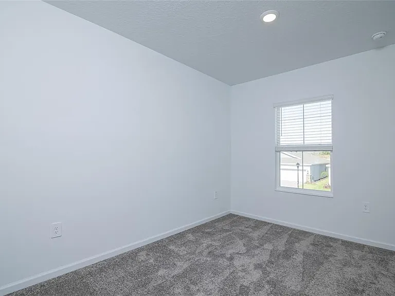 2642 Runners Cir — Photo 43
