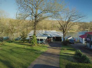23 W Lakeshore Dr, Cherokee Village, AR 72529