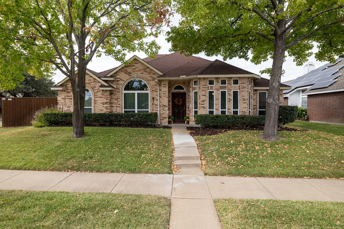 Photo 1 of 47 - 3410 Los Alamos Ln - McKinney, TX Primary Photo - 3410 Los Alamos Ln