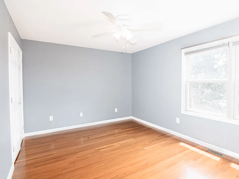 45-49 Stuyvesant Ave #16 — Photo 16