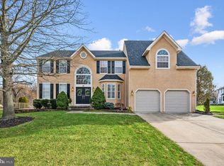 33 Columbia Dr, Marlton, NJ 08053