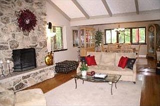 5th image of 32456 N Forest Dr