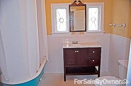 4th image of 312 Durrance St