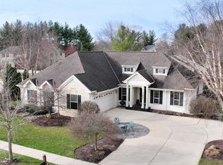 289 Falcon Ridge Dr, Burlington, WI 53105