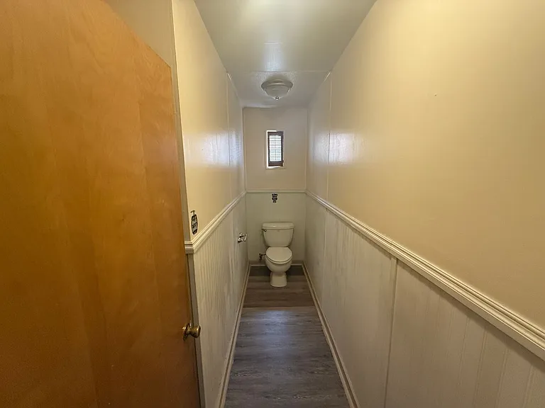 113 W Main St — Photo 10