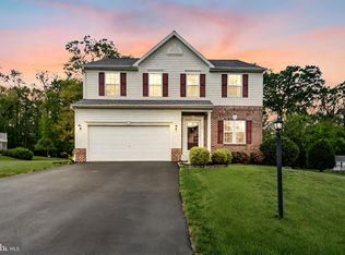 2209 Reservoir Heights Dr, Hanover, PA 17331