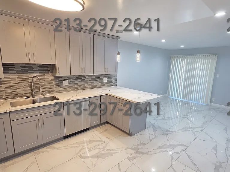 2611 Bellevue Ave #103 — Photo 3