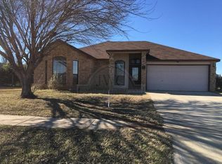 2211 Waterfall Dr, Killeen, TX 76549