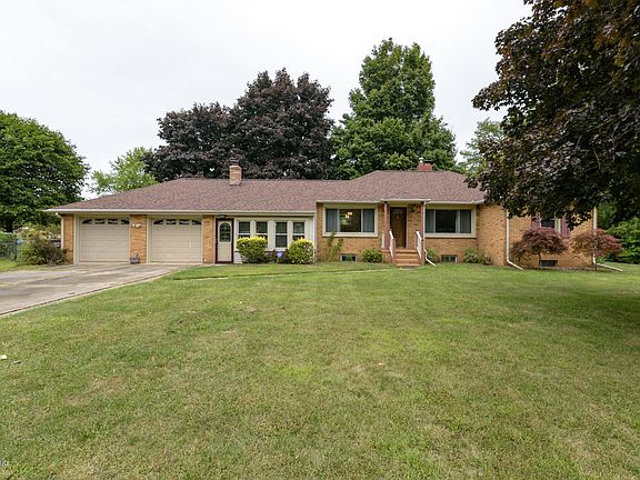 2nd image of 66 Crosby Dr