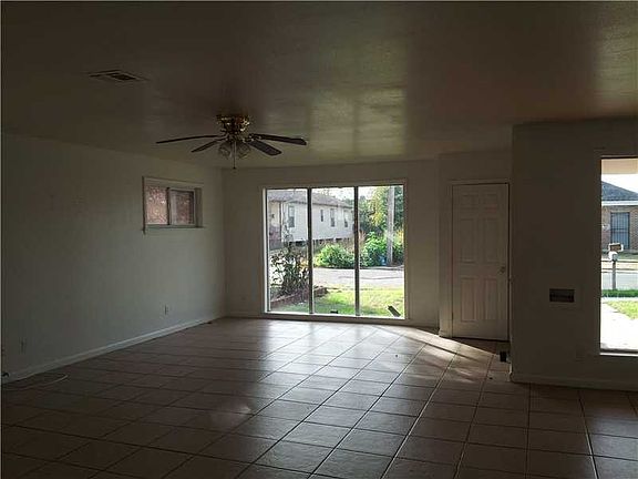 2nd image of 5719 Lafaye St