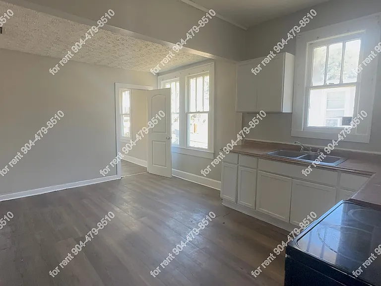 1243 Ida St — Photo 17