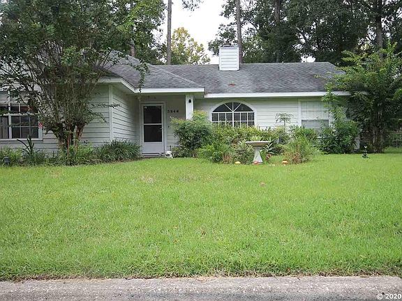 5th image of 3946 NW 34th Dr
