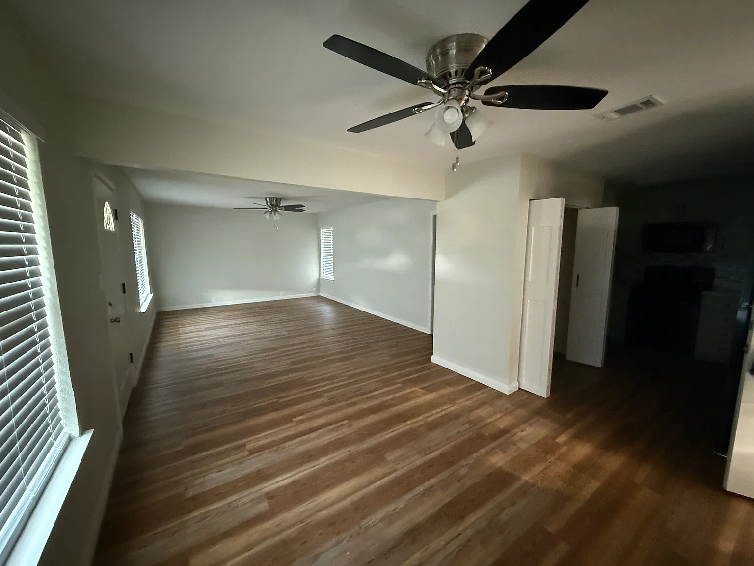 3 bed, 1248 sqft, $1,395 — Photo 4