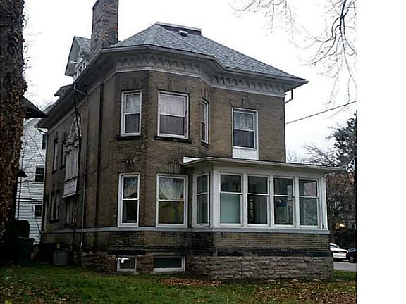 2nd image of 625 Buffalo Ave