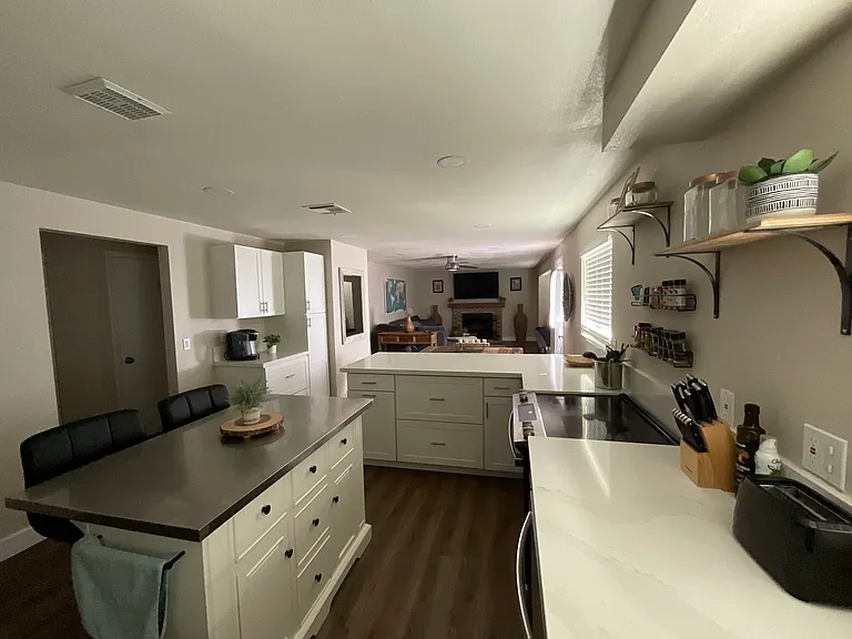 4350 El Camino Rd — Photo 26
