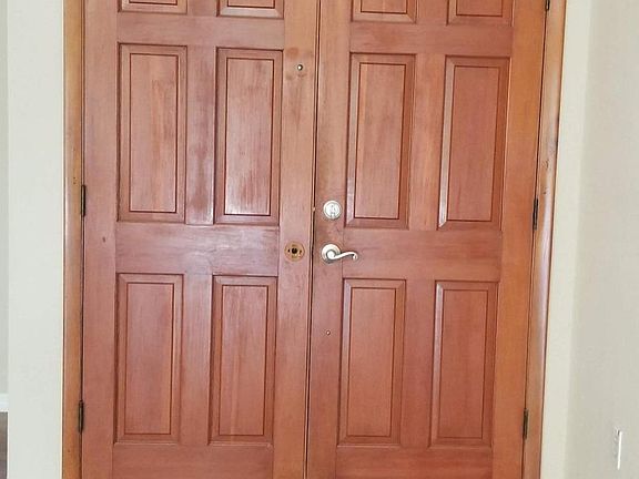 3rd image of 2674 SE Tiffany Ave