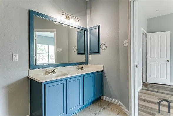 815 Creekside Dr — Photo 11
