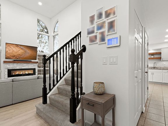 3rd image of 2174 Rob Roy Ct