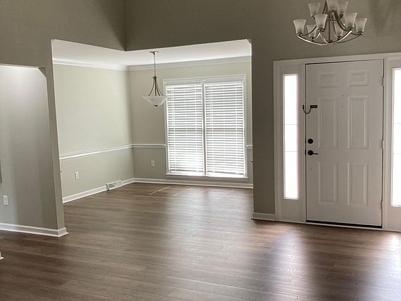 3rd image of 3969 Forsythe Dr