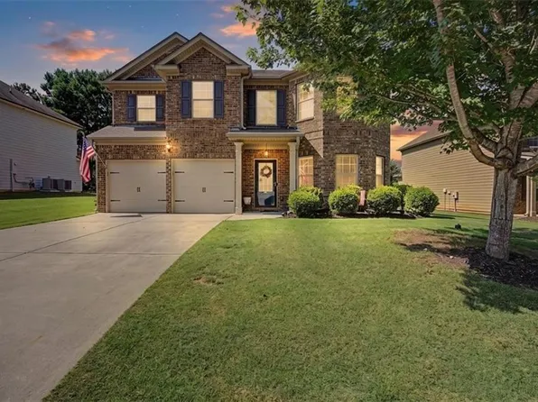 32 High Trail Pass, Dallas, GA 30132