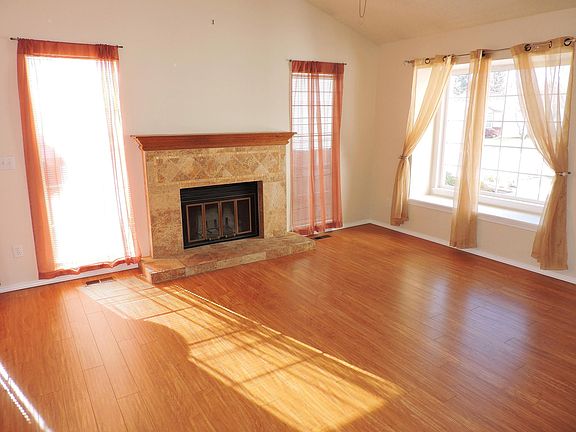 5th image of 8455 Sassafras Dr