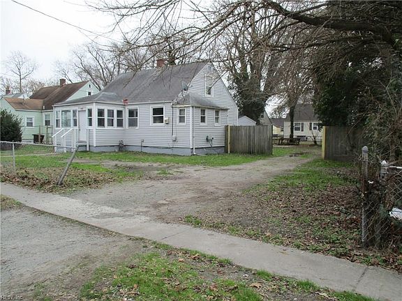 3rd image of 3111 Brighton St