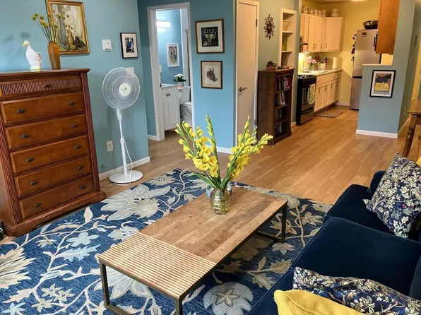 2222 East Belleview PLACE #309, Milwaukee, WI 53211