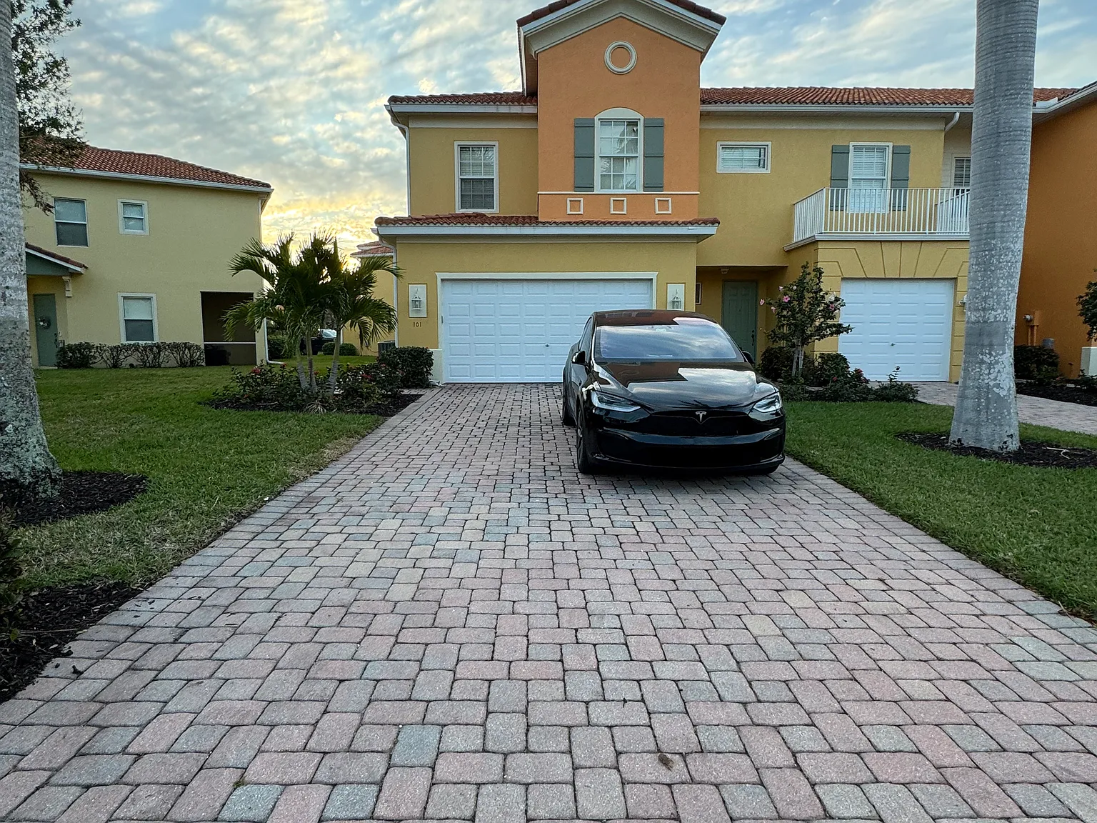 16001 Via Solera Cir — Photo 1