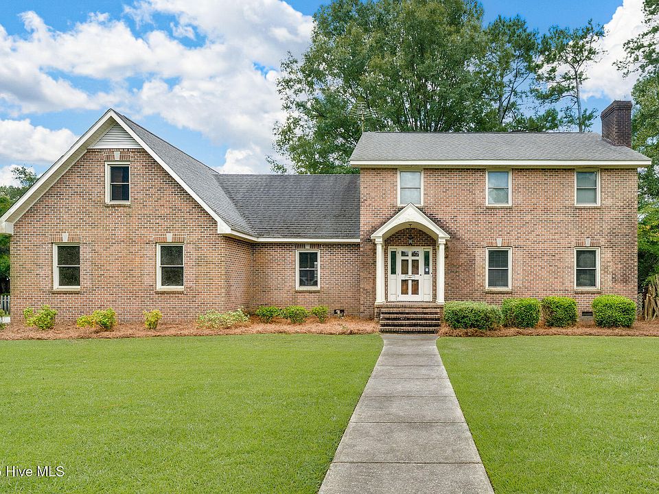 1st image of 518 Forest Lane
